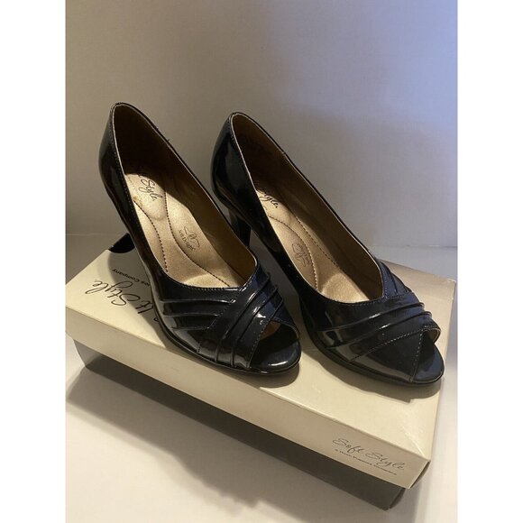 Size 6.5 Soft Style Women Fayth Open Toed PUMP Heel NAVY PATENT Leather Preowned - Picture 1 of 7